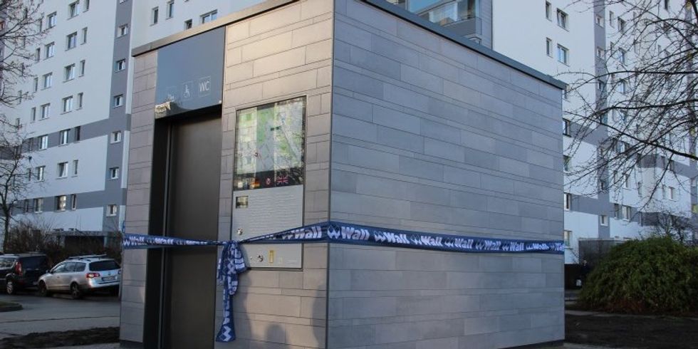 Eröffnung einer Berliner Toilette in Berlin Bild: Bezirksamt Lichtenberg